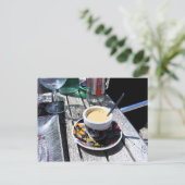 Kaffee am Strand von Normandy Postkarte (Stehend Vorderseite)