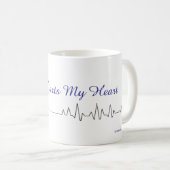 Kaffee beginnt mir im Herzen Kaffeetasse (VorderseiteRechts)