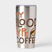 Kaffee-Blutgruppe-Grafik als Geschenk für Kaffeeli Thermobecher (Vorderseite)