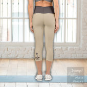 Kaffee Brown auf Sand Capri Leggings