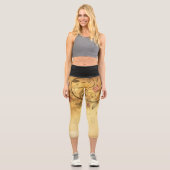 Kaffee Brown Blühte Rosa Rosen Capri Leggings (Vorderseite)