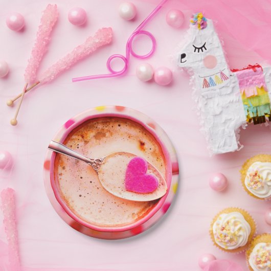 Kaffee-Creme-Kaffeetasse mit rosa Tasse und Untert Pappteller (Party)