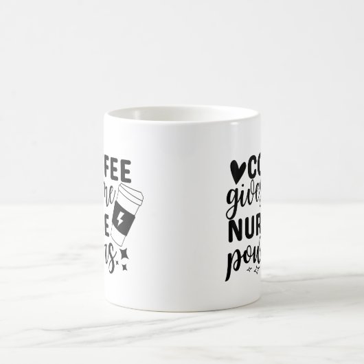 Kaffee gibt mir die Power Kaffeetasse (Mittel)