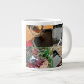 Kaffee Habit Stops Zika von RoseWrits Jumbo-Tasse (Vorderseite Rechts)