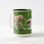 Kaffee, heißer Kakao Zweifarbige Tasse (Vorderseite Links)