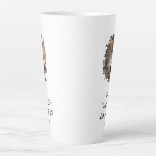 Kaffee hilft mir, mit allen Nüssen Eichhörnchen um Milchtasse (Vorderseite)