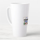 Kaffee-Kunst mein Broomstick läuft auf Tee Milchtasse (Linke Ecke)