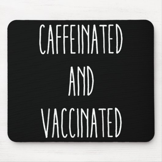 Kaffee-Liebe aus koffeiniertem und geimpftem T-Shi Mousepad (Vorne)
