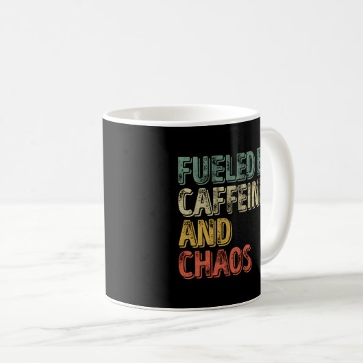 Kaffee mit Koffein und Chaos Kaffeetasse (VorderseiteRechts)