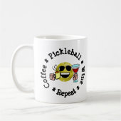Kaffee, Pickleball, Wein, Pickleball Player wieder Kaffeetasse (Links)
