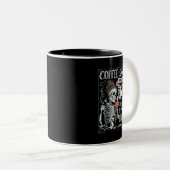 Kaffee rückwärts geschrieben ist Eeffoc Funny Skel Zweifarbige Tasse (VorderseiteRechts)