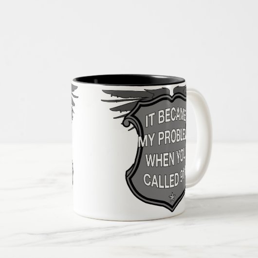 Kaffee-Tasse des Anruf-911 Zweifarbige Tasse (VorderseiteRechts)