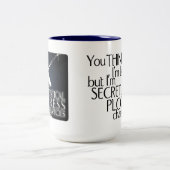 Kaffee-Tasse geheim grafisch darstellen Zweifarbige Tasse (Mittel)