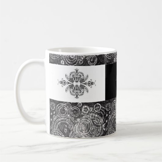 Kaffee-Tasse mit heißer Schokolade Kaffeetasse (Links)