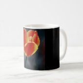 Kaffee-Tasse mit roter Tulpe Kaffeetasse (VorderseiteRechts)