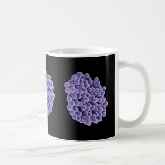 Kaffee-Tasse - MRSA (violett auf schwarzem Kaffeetasse