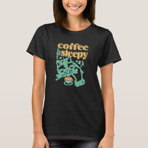 Kaffee und Cat-Kaffee machen mich schläfrig T-Shirt