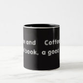 Kaffee und eine gute Tasse für das Buchangebot (Mittel)