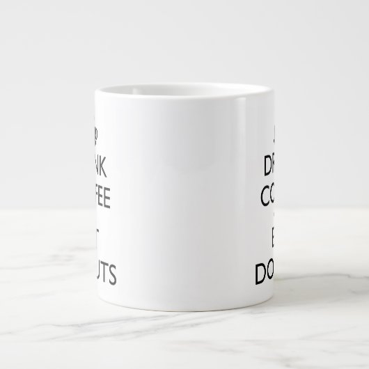 KAFFEE UND ESSEN SPENDE Jumbo-Tasse (Vorderseite)