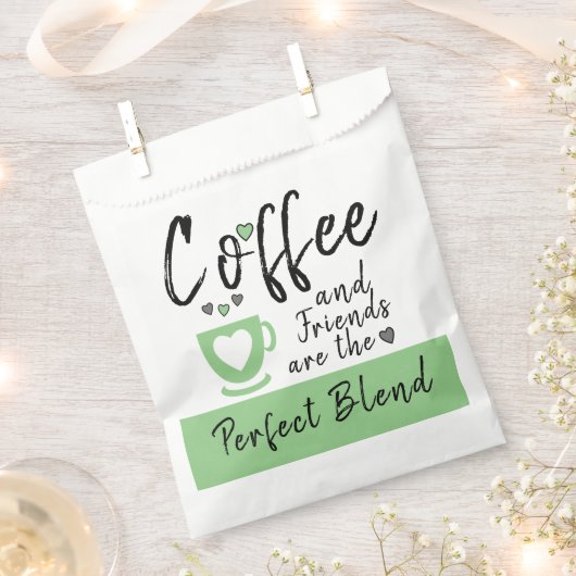 Kaffee und Freunde perfekte Mischung aus Weiß und  Geschenktütchen (Ausgeschnitten)
