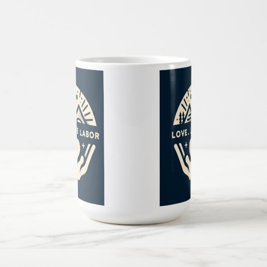 Kaffee und Glaube: Liebe. Lebe. Arbeit. Kaffeetasse (Mittel)