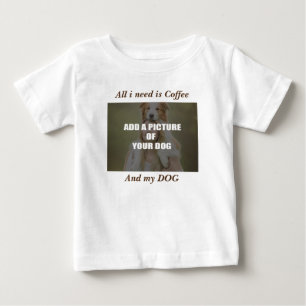 Kaffee und mein Hundebüt Kissen Baby T-shirt