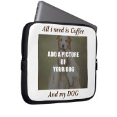 Kaffee und mein Hundebüt Kissen Laptopschutzhülle (Vorne Rechts)