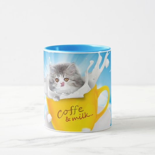"Kaffee und Milch mit Niedlicher Katze" Tasse (Zentrum)