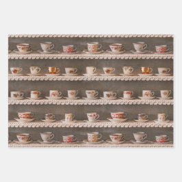 Kaffee- und Teebeutel auf einem Sofa Niedliches Fo Geschenkpapier Set