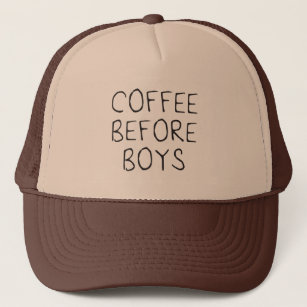 Kaffee vor Jungen Truckerkappe