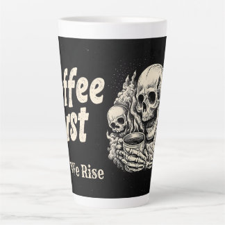 "Kaffee zuerst, dann erheben wir uns" mit Totenkop Milchtasse