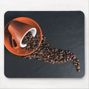 Kaffeebohnen u. Tasse Mousepad