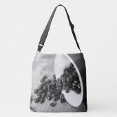 Kaffeebohnen und Kaffeebohnen in Schwarz-Weiß-Tass Tragetaschen Mit Langen Trägern (Rückseite)