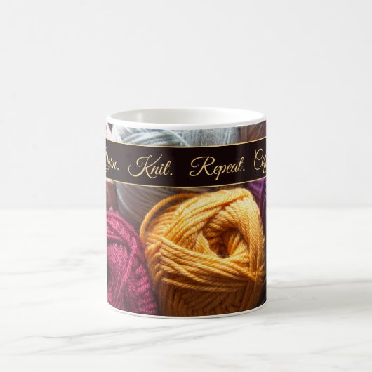 Kaffeegarne Strick Wiederholung Mantra für Knitter Kaffeetasse (Mittel)