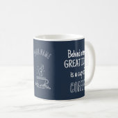 Kaffeepause – Große Ideen – Mitternachtsblau Kaffeetasse (VorderseiteRechts)