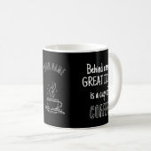 Kaffeepause – Große Ideen – Schwarz Kaffeetasse (VorderseiteRechts)