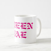 KAFFEETASSE-ABGABE der KÖNIGIN-BAE (rosa Kaffeetasse (VorderseiteRechts)