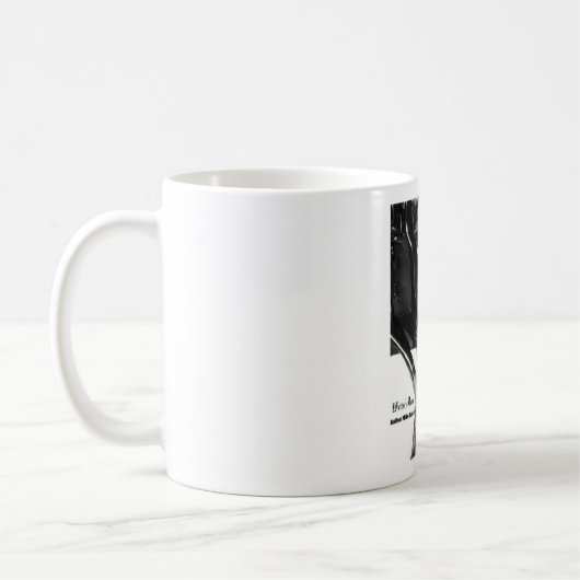 Kaffeetasse des Autors (Links)