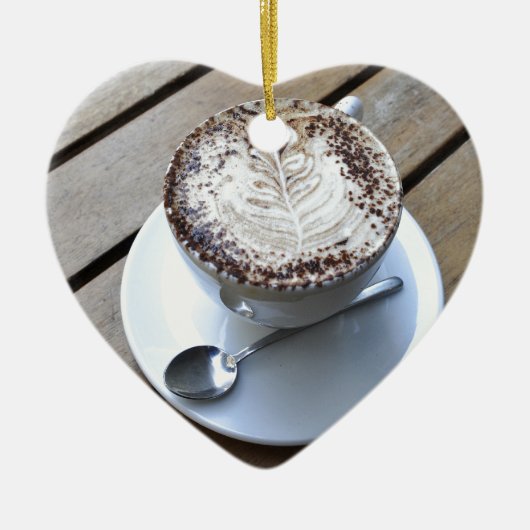 Kaffeetasse mit Creme Keramik Ornament (Vorne)