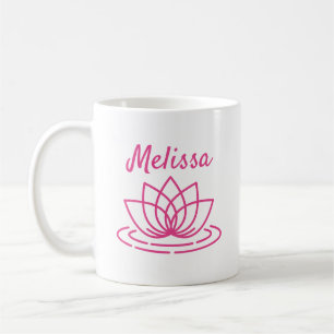 Kaffeetasse mit individuellem Namen und rosa Lotus