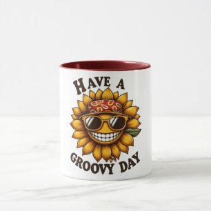 Kaffeetasse mit lächelndem, hippen Sonnenblume
