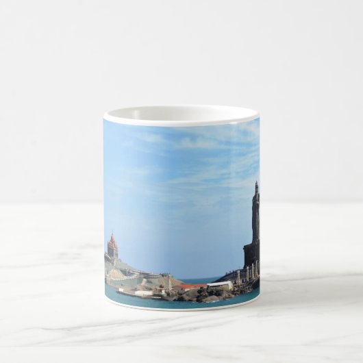 Kaffeetasse mit Meerblick (Mittel)