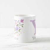 Kaffeetasse mit Namen und Blumendesign (Mittel)