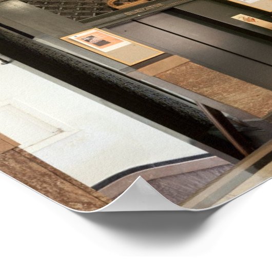 Käfigaufzug Poster (Ecke)