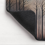 Kahle Bäume und der Mond Mousepad (Ecke)