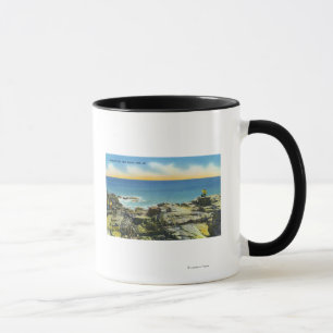 Kahlkopf-Klippen-Ansicht der Felsen und der Tasse