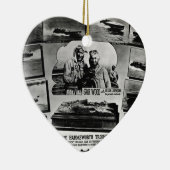 Kaimanfisch-hölzernes Vintages Schnellboot, das Keramikornament (Rechts)