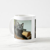 Kaiserliche Kitty Kaffeetasse (Vorderseite Links)