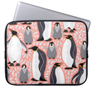 Kaiserpinguine, Sträucher, rosa dekoratives Muster Laptopschutzhülle