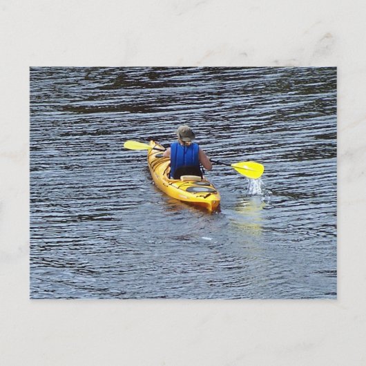 Kajak am Fluss Postkarte (Vorderseite)